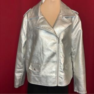 🔥🔥 Baccini Metallic Silver Women's Leather Jacket